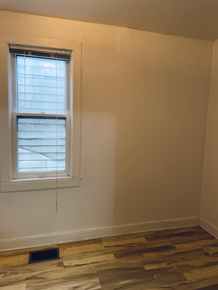 3026 South Broad Street #1 - Photo 6 of 11