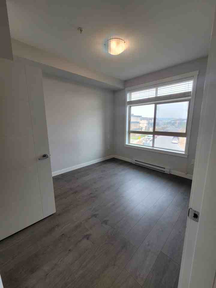 45562 Airport Road #406 - Photo 5 of 9