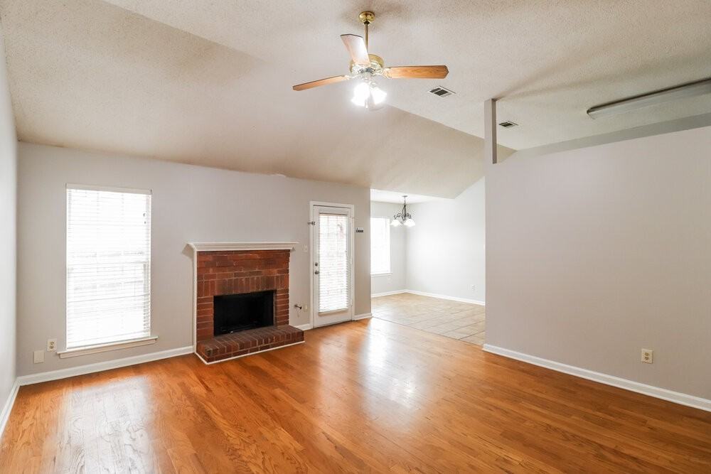 9309 Garden Woods Cv - Photo 5 of 16