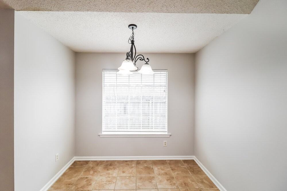 9309 Garden Woods Cv - Photo 7 of 16