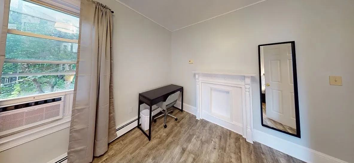 Calumet St #1 - Photo 6 of 13