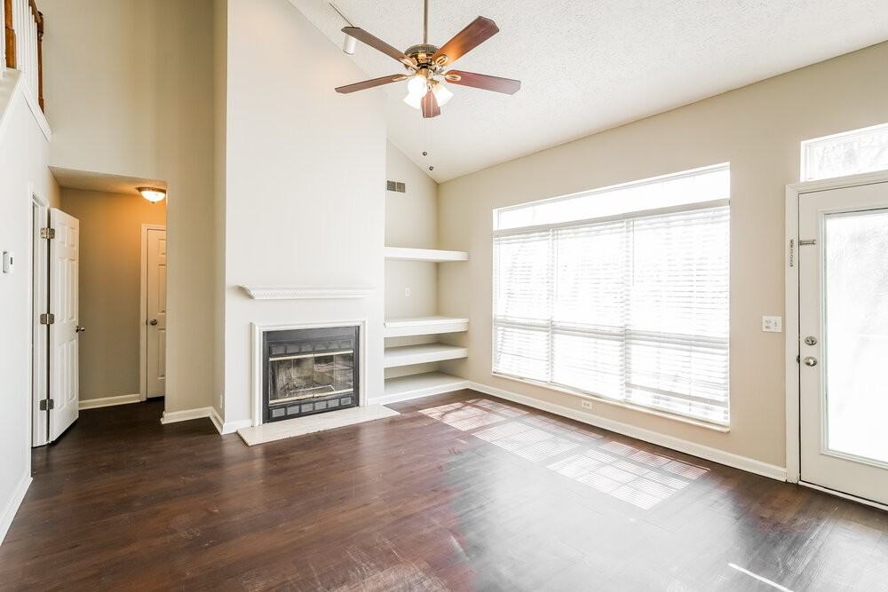 3134 Creekview Ln - Photo 6 of 18