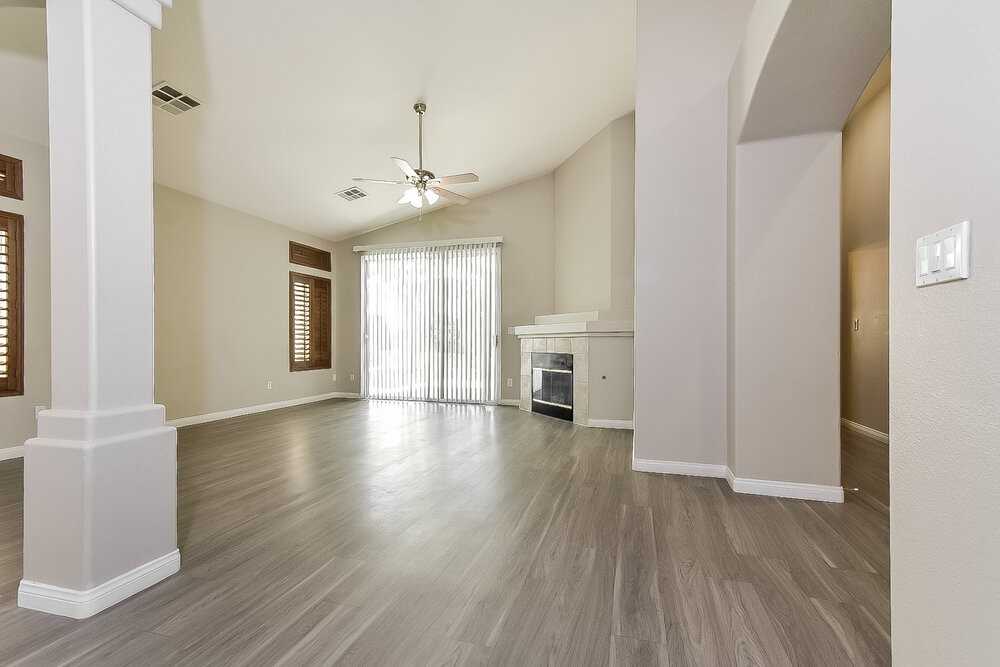 7945 Quail Mountain Ln - Photo 5 of 19