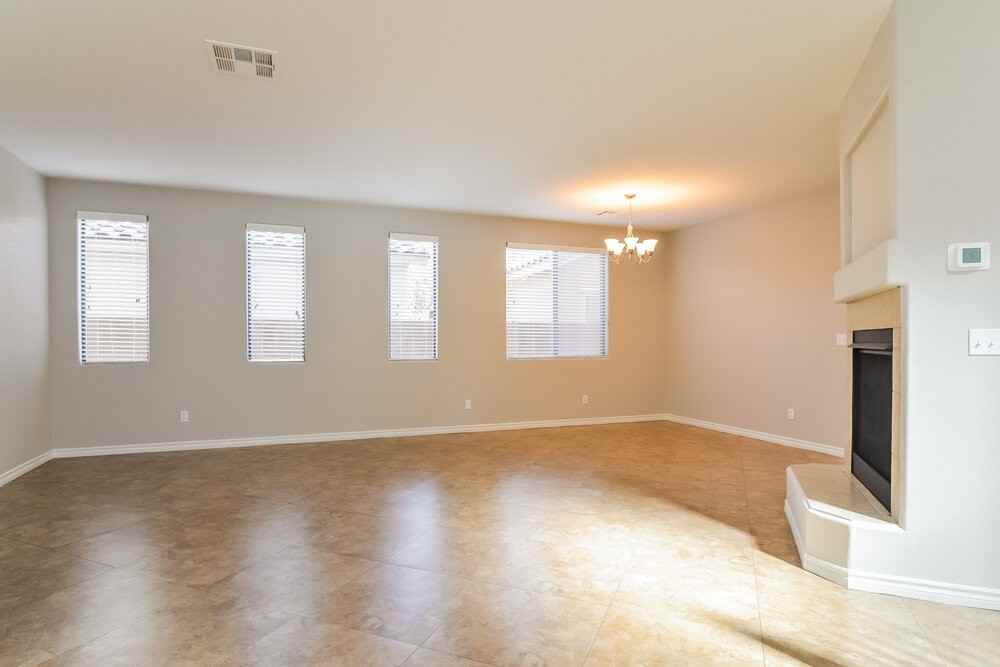 649 Summit Valley Ln - Photo 5 of 20