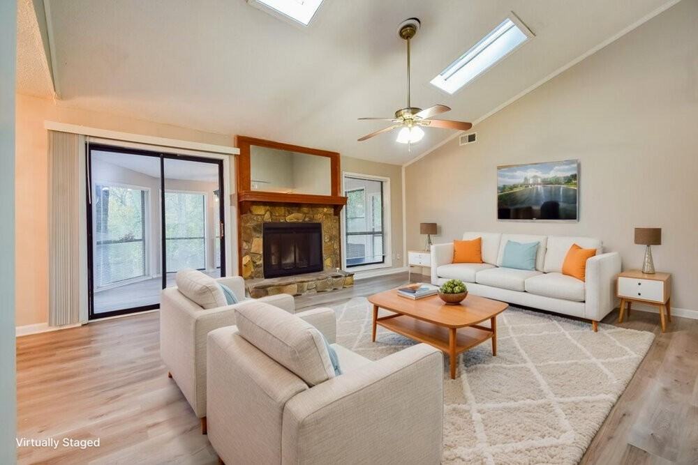 4902 N Redan Cir - Photo 3 of 19