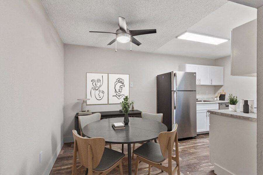 Sunset Three Twenty - Photo 5 of 27