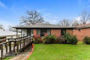 1924 Portage Ave - Photo 1 of 1