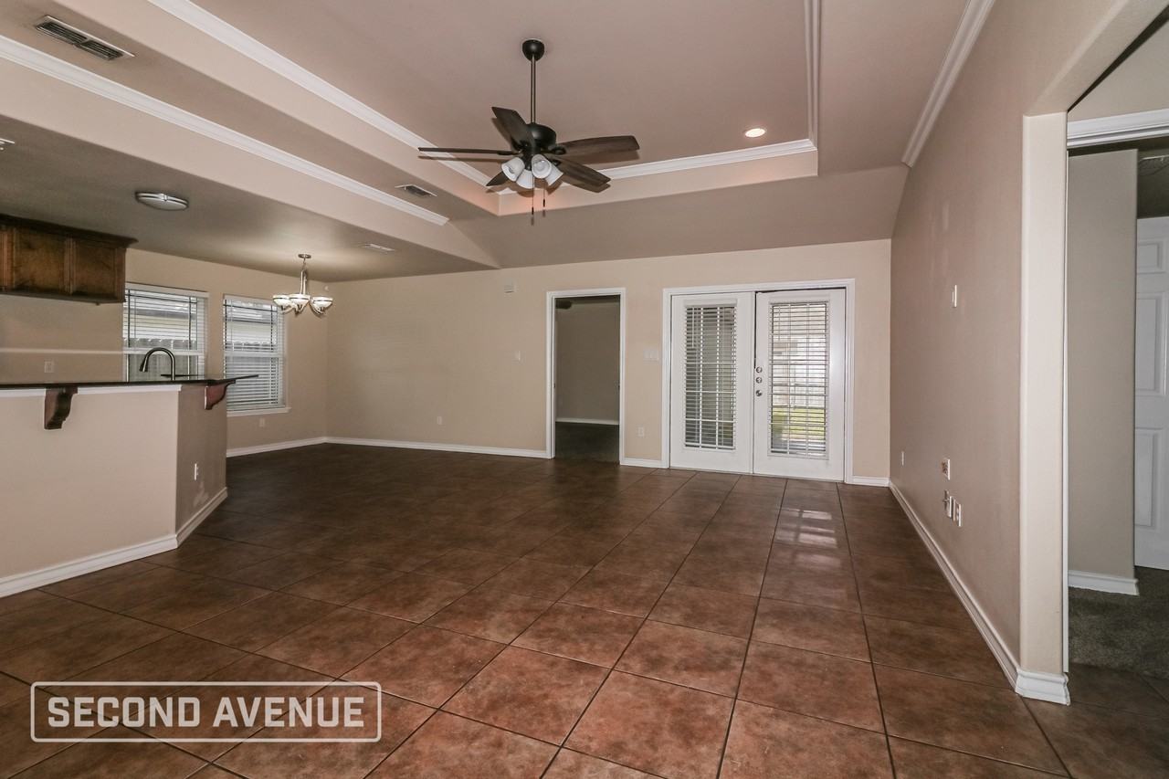 6701 Newman - Photo 5 of 28