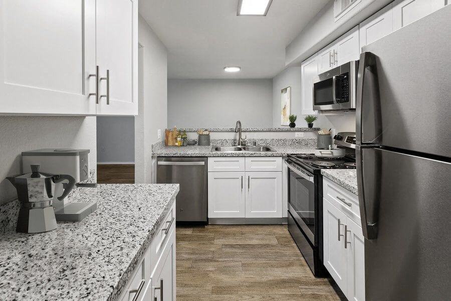 Ridgeline Apartment Homes - Photo 7 of 31