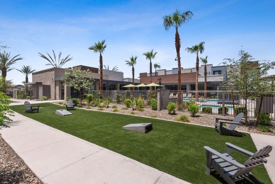 Parc Roundtree Ranch - Photo 4 of 33