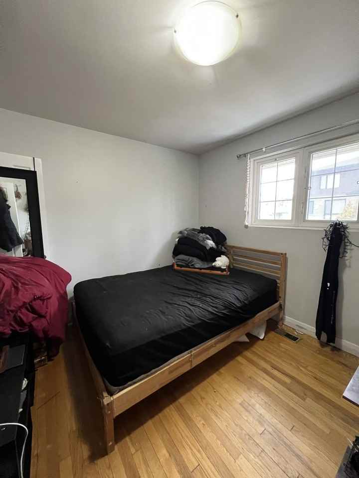 49 Meadowlands Drive West - 1 - Photo 6 of 7