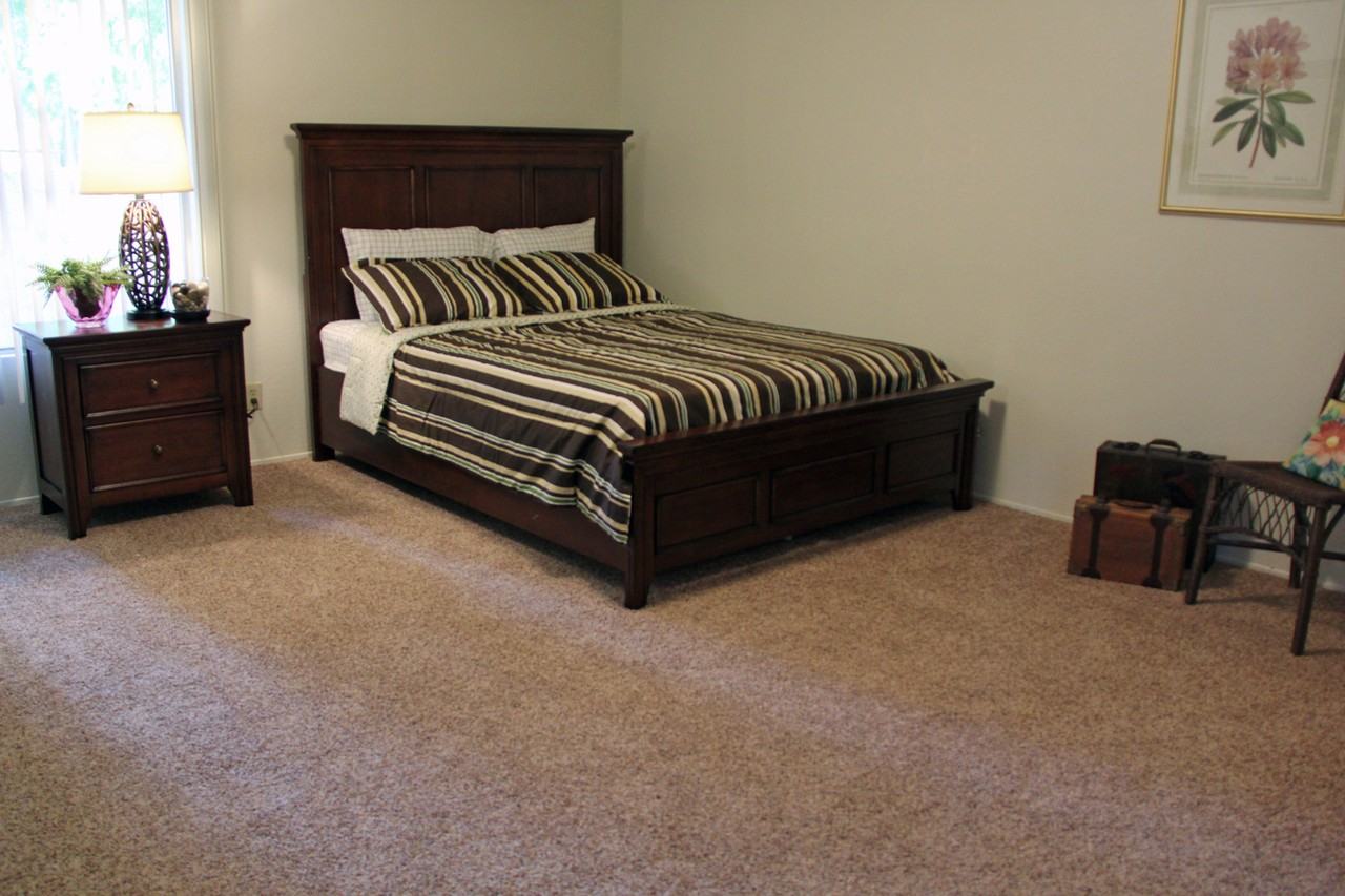 PARKWOOD APARTMENTS - Photo 3 of 41