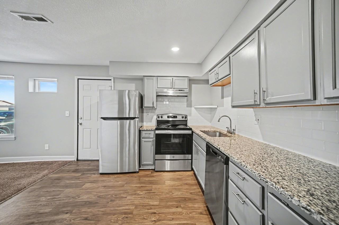 Cimarron Apartments - Photo 7 of 17