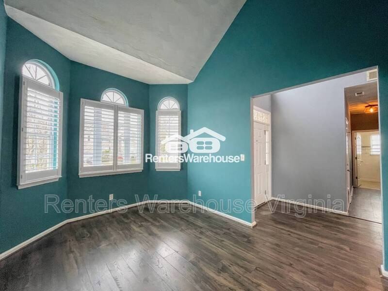 1921 Spain Ln - Photo 4 of 41