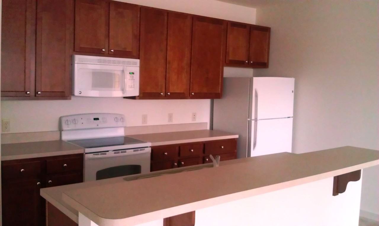 Deerfield Commons II - Photo 3 of 45