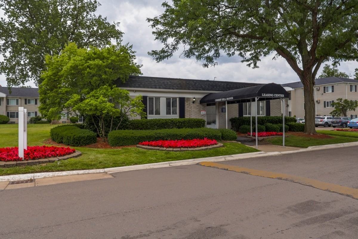 Cherry Hill Manor Apartments - Photo 2 of 16