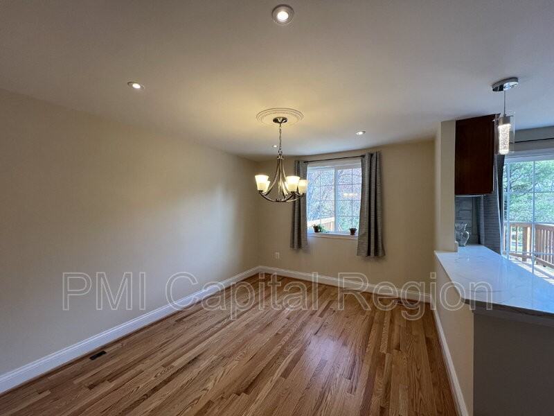 10201 Millstream Dr - Photo 7 of 24