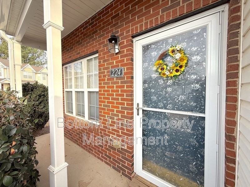 224 Primrose Walk - Photo 2 of 19