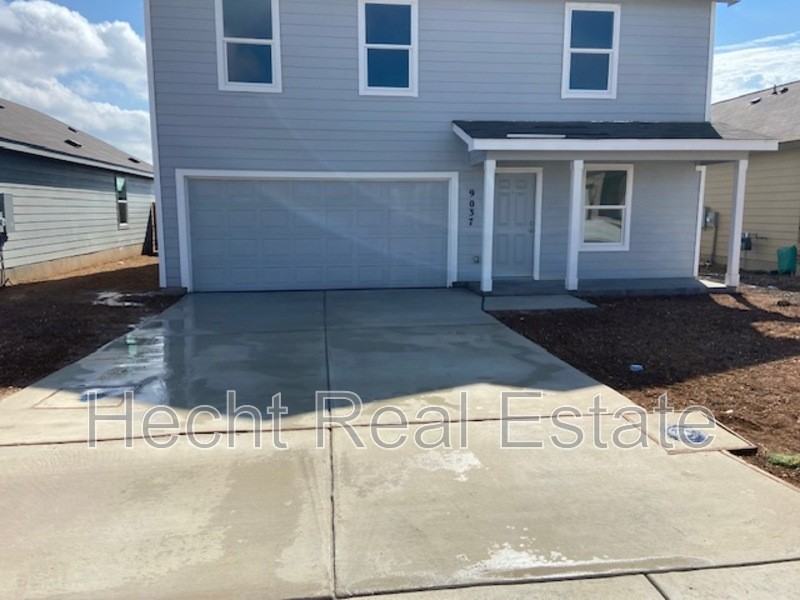 9037 James Bowie - Photo 2 of 33