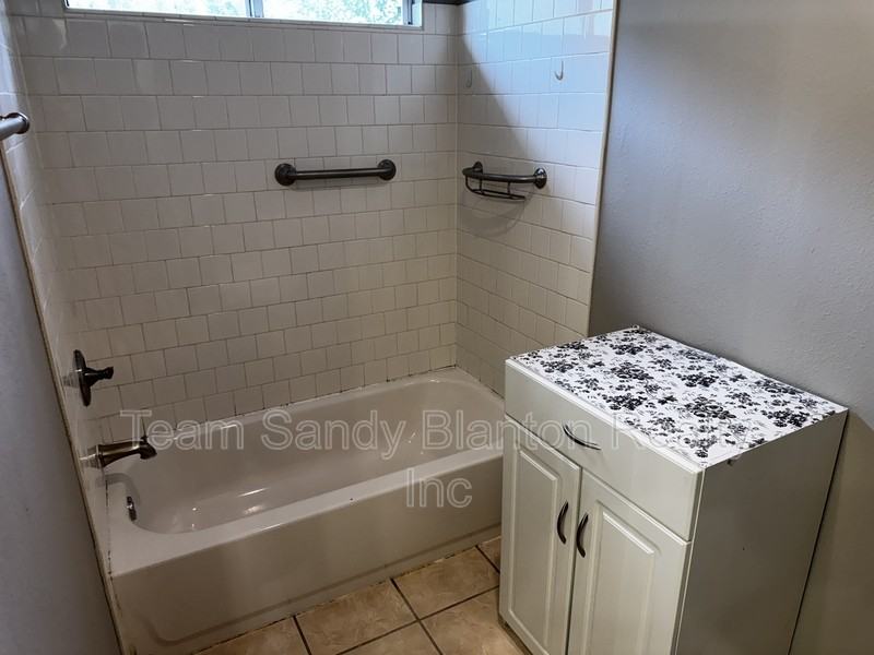 9184 Arand Dr - Photo 4 of 14