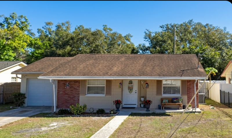 8903 Spruce Ln - Photo 2 of 9