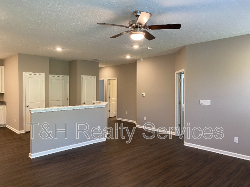 5628 Brownstone Dr - Photo 6 of 26