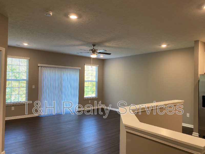 5628 Brownstone Dr - Photo 7 of 26