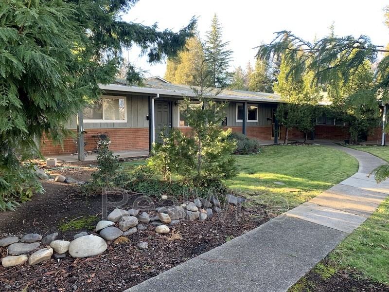 801 Ashland St #2 - Photo 3 of 33