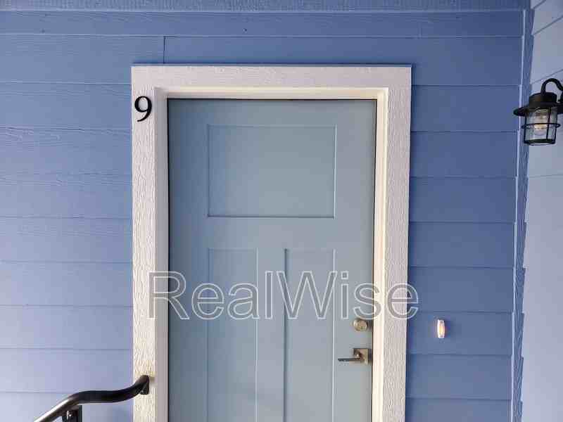 224 Cheryl Ln #9 - Photo 3 of 22