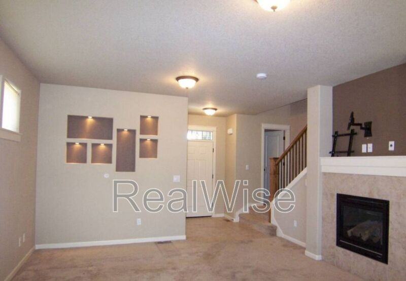 63118 Dakota Dr - Photo 2 of 28