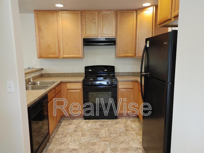 2250 Sw 21st St #23 - Photo 4 of 18