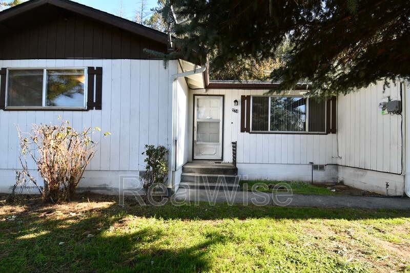 274 Shakemill Rd - Photo 2 of 20