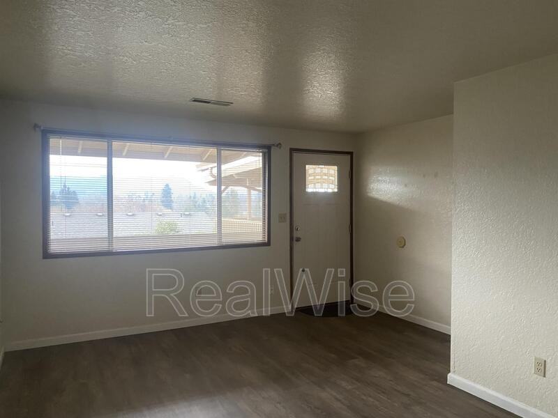 2963 W Lorraine Ave - Photo 5 of 26