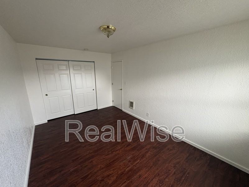 411 W First Ave - Photo 7 of 14