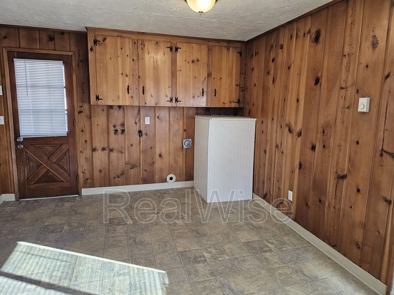 616 Ne Anderson St - Photo 6 of 14