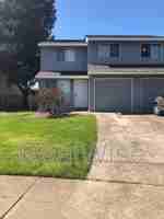 featured image of 2933 Se 38th Ct