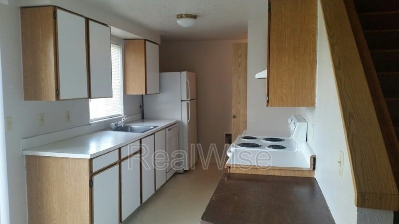 2933 Se 38th Ct - Photo 7 of 16