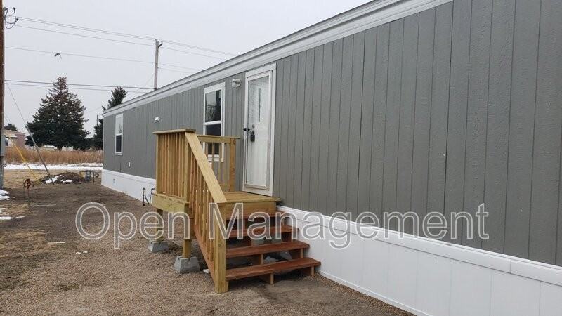 24 Erin Ln - Photo 4 of 17