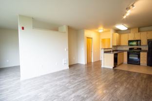 5826 N Interstate Ave #203 - Photo 1 of 1