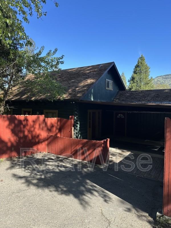 4550 Rogue River Hwy #10 - Photo 2 of 21