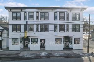 featured image of 147 N 9th St #201