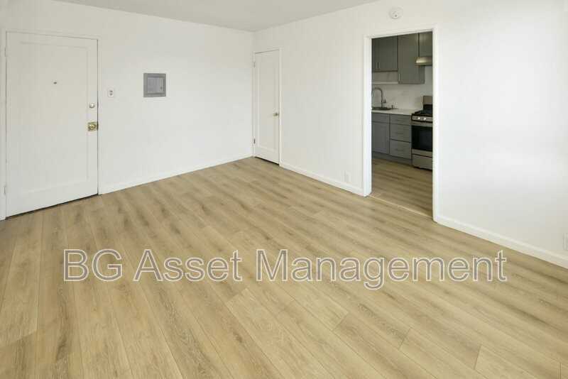 2039 Macarthur Blvd #10 - Photo 4 of 13