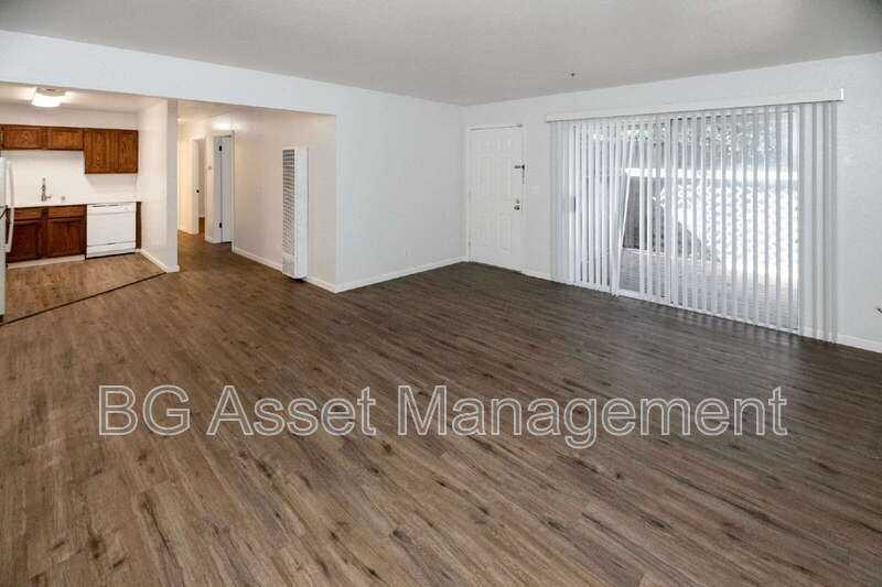 1233 S 56th St #3 - Photo 2 of 22