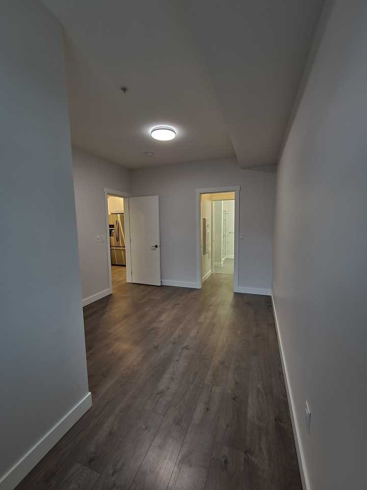 20696 Eastleigh Crescent #318 - Photo 5 of 16