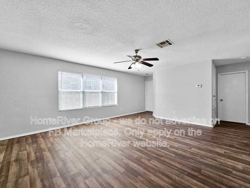 4802 Highland Farm - Photo 3 of 25
