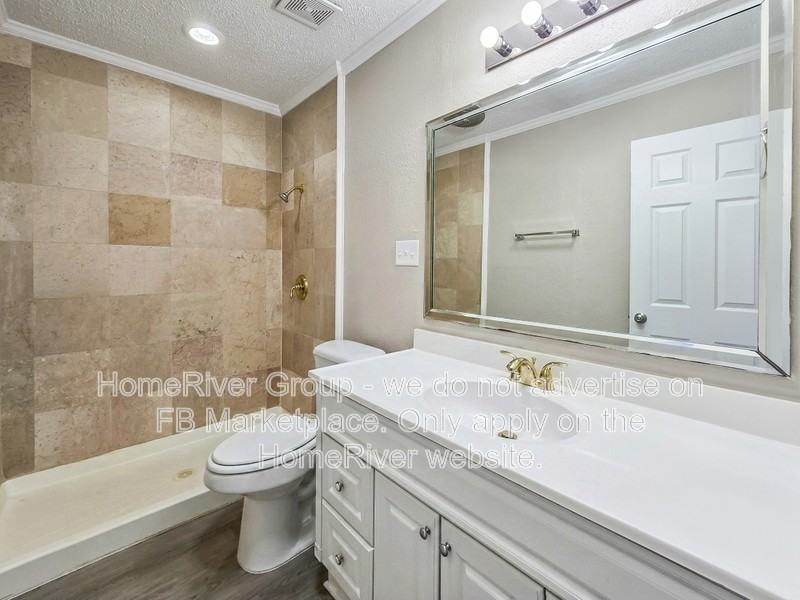 606 E Springdale Ln - Photo 7 of 20