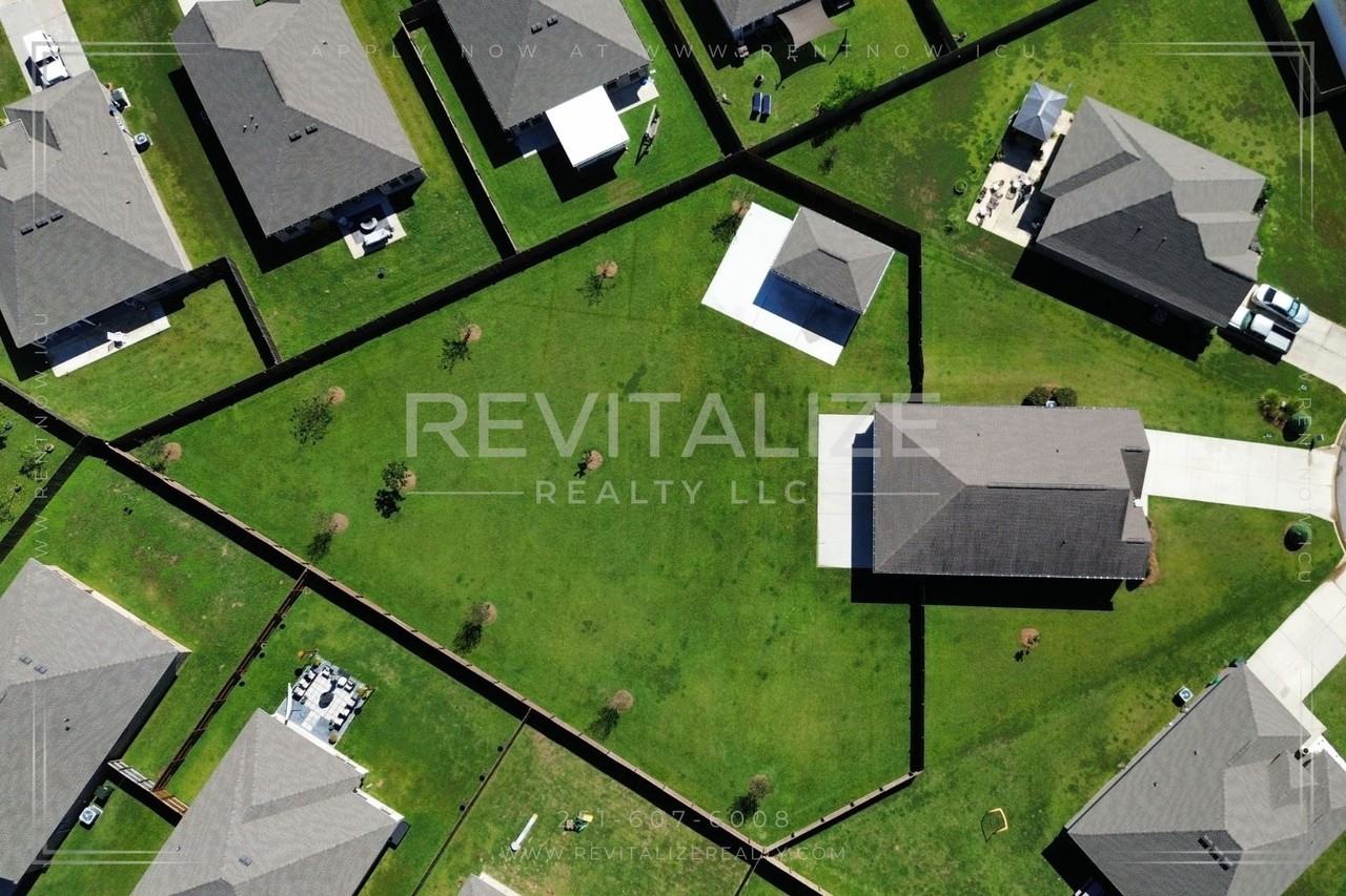 14496 Chenin Blanc Dr - Photo 2 of 50