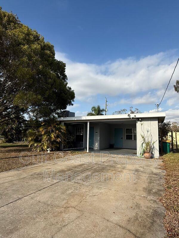 1949 Forked Creek Dr