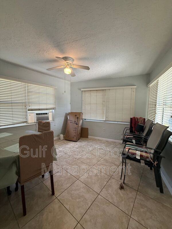 1949 Forked Creek Dr - Photo 6 of 17