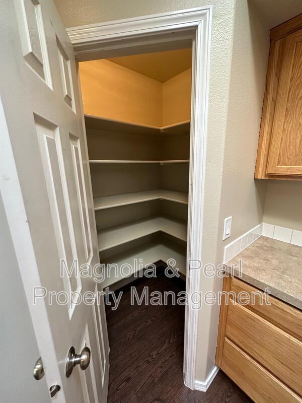 16538 Sadie Ave - Photo 4 of 14